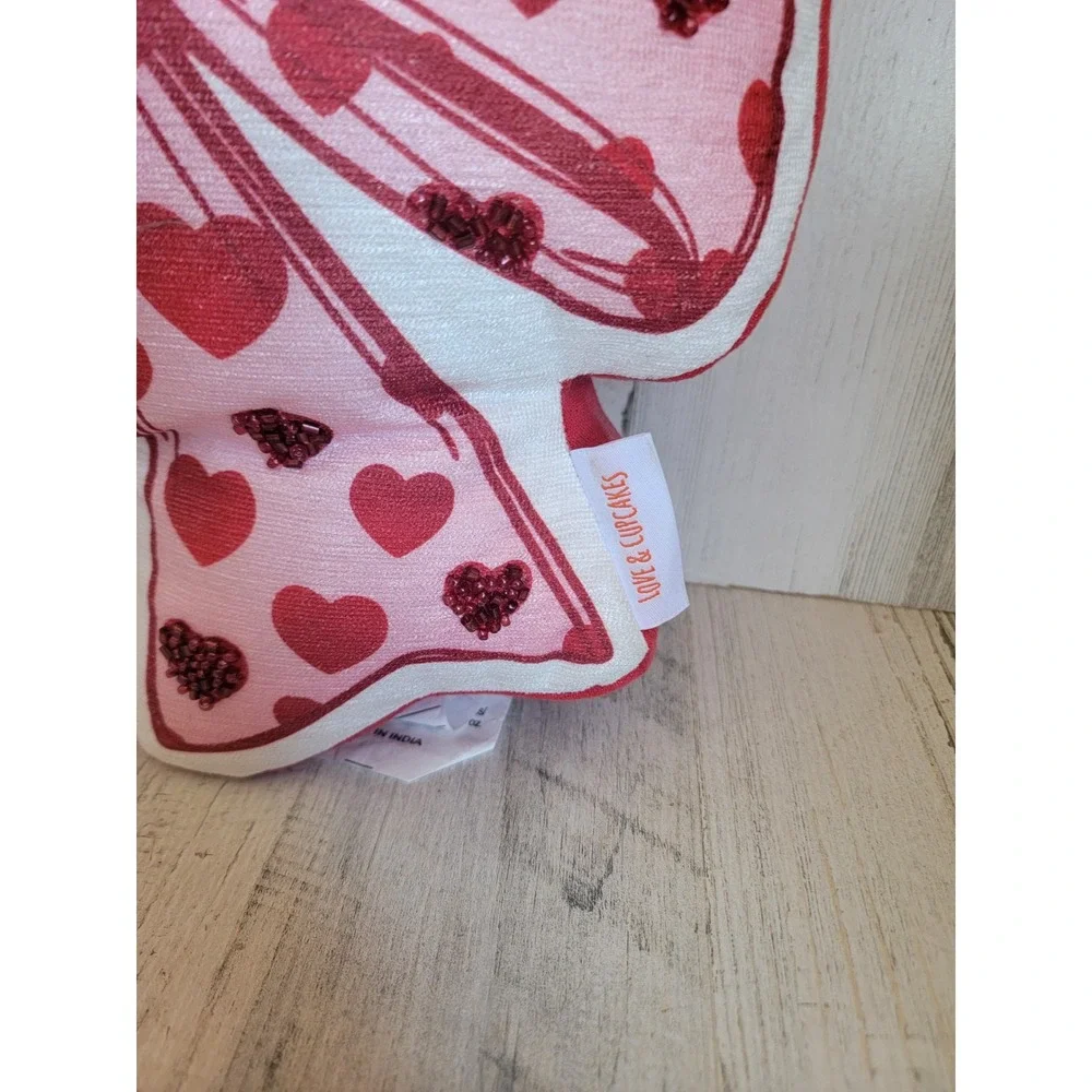 Love cupcakes beaded red bow pillow plush Valentine‎ home decor